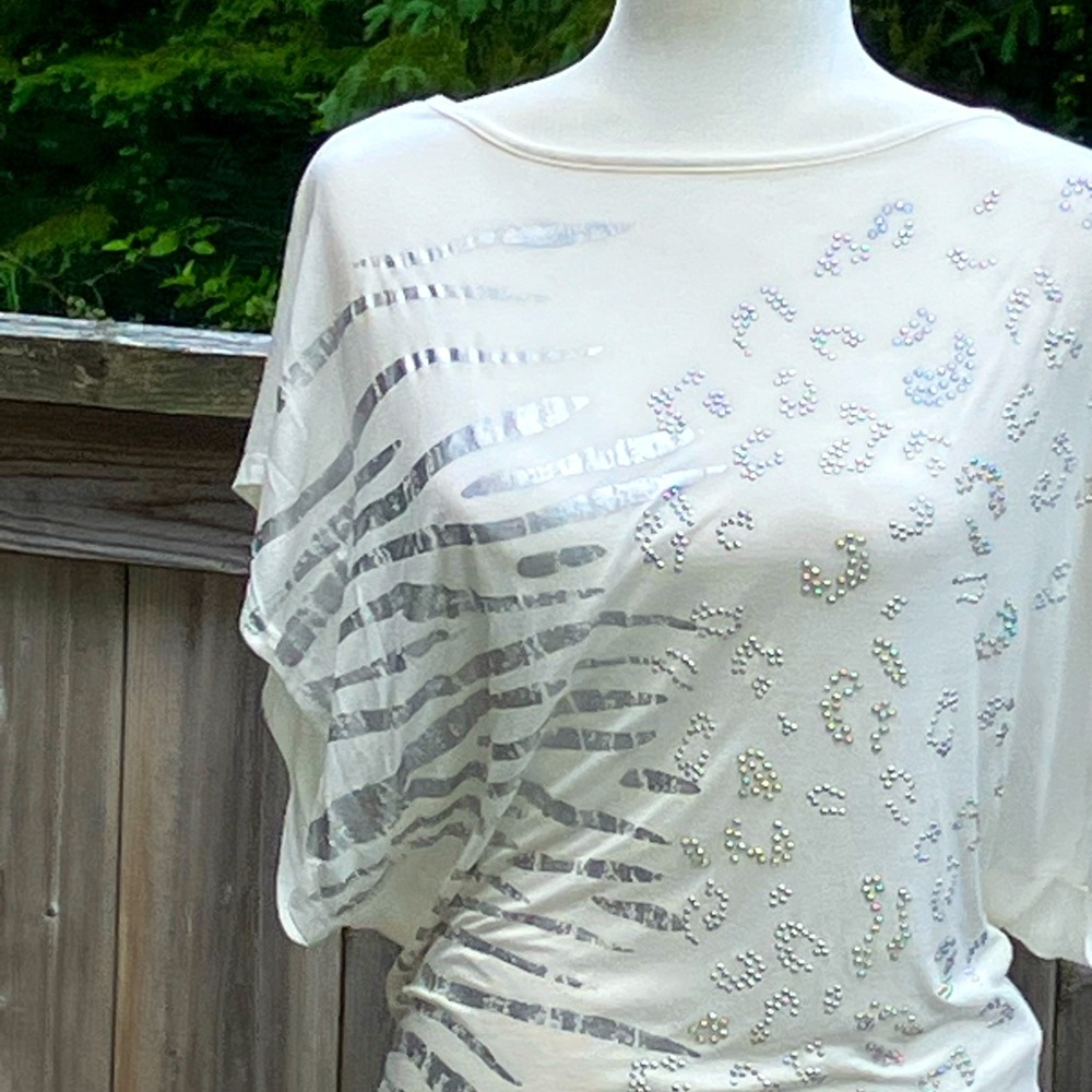 White and Silver Embellished Pattern Top